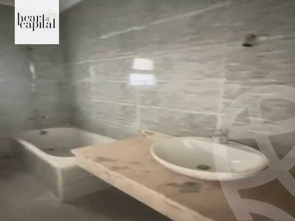 https://aqarmap.com.eg/ar/listing/5353780-for-sale-cairo-new-administrative-capital-r3-lmqsd-almaqsed-villas