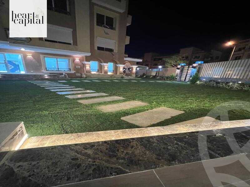 https://aqarmap.com.eg/ar/listing/5357482-for-sale-cairo-el-sheikh-zayed-city-compounds-el-khamayel