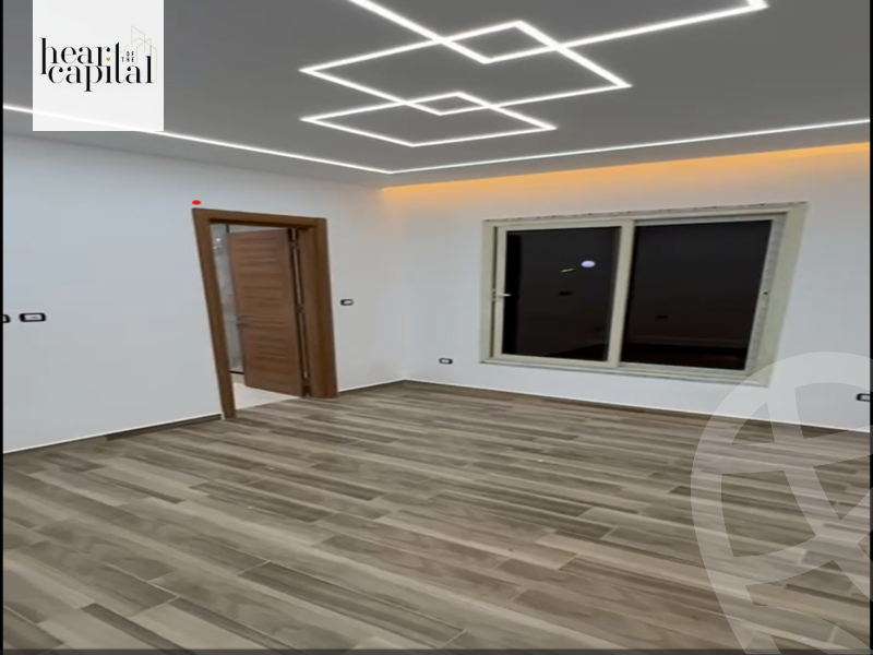 https://aqarmap.com.eg/ar/listing/5357482-for-sale-cairo-el-sheikh-zayed-city-compounds-el-khamayel