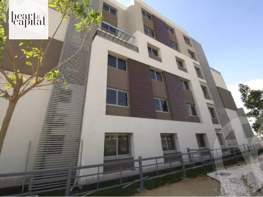 https://aqarmap.com.eg/en/listing/5341330-for-sale-cairo-new-cairo-compounds-blm-hylz-nyw-kyrw