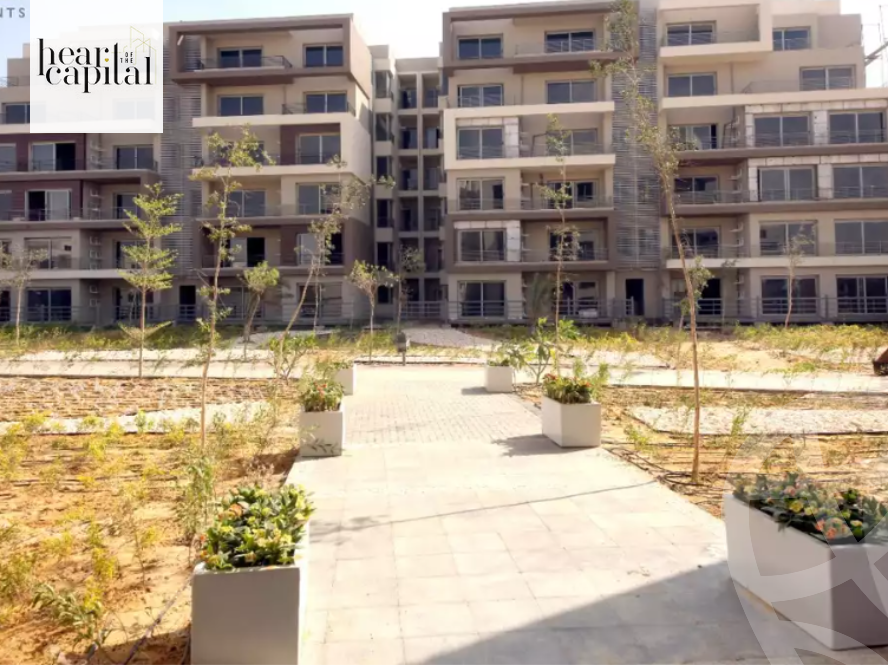 https://aqarmap.com.eg/en/listing/5341331-for-sale-cairo-new-cairo-compounds-blm-hylz-nyw-kyrw