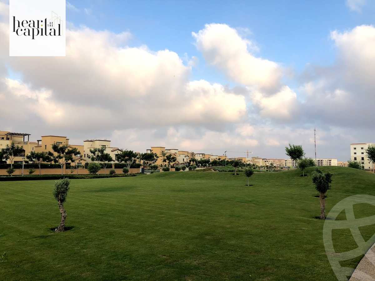 https://aqarmap.com.eg/ar/listing/5360798-for-sale-cairo-new-cairo-compounds-mivida-mivida-parcel-2