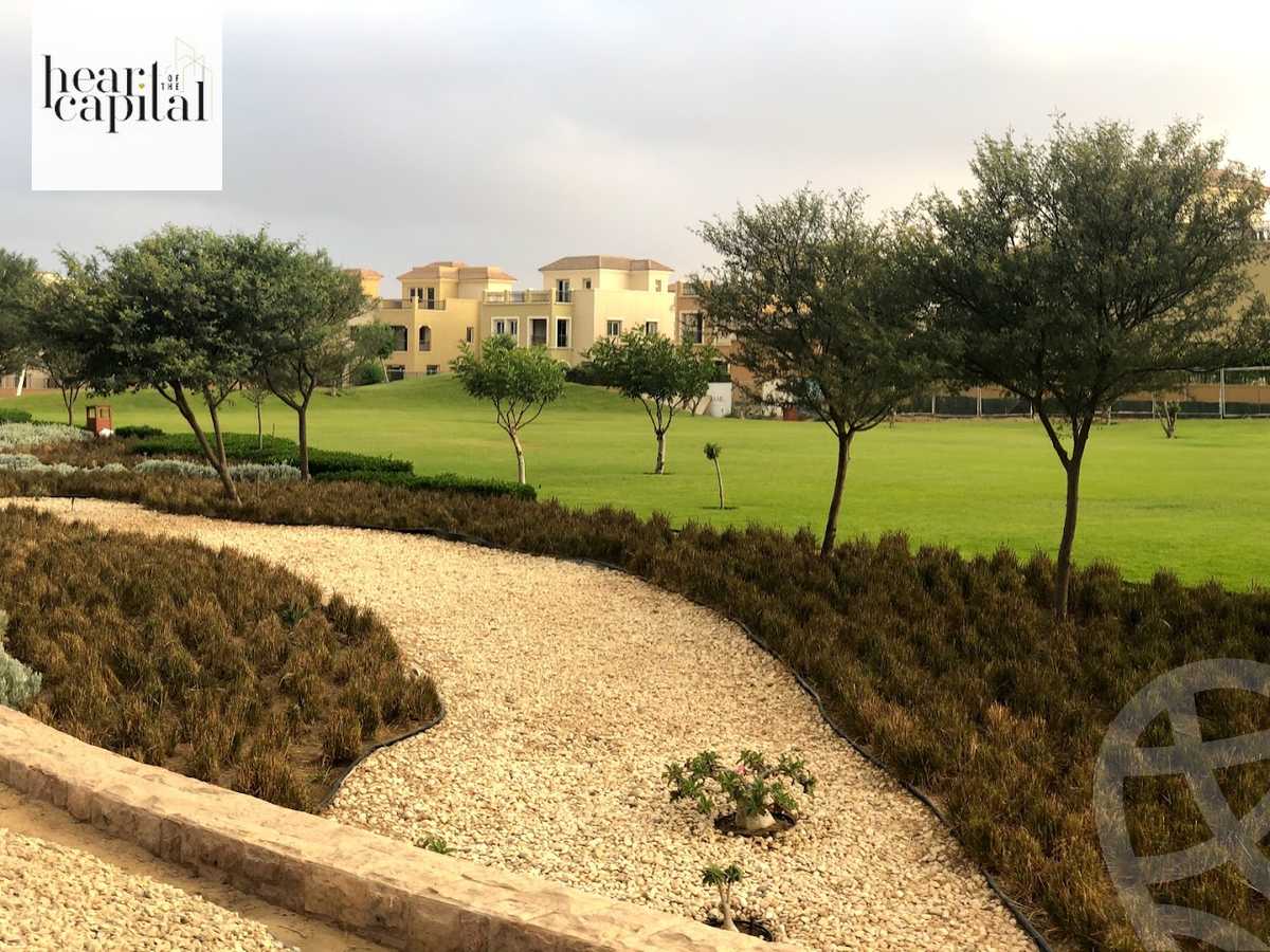 https://aqarmap.com.eg/ar/listing/5360798-for-sale-cairo-new-cairo-compounds-mivida-mivida-parcel-2