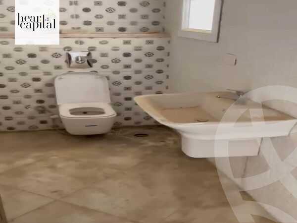 https://aqarmap.com.eg/en/listing/5379634-for-sale-cairo-new-administrative-capital-r3-lmqsd-almaqsed-villas
