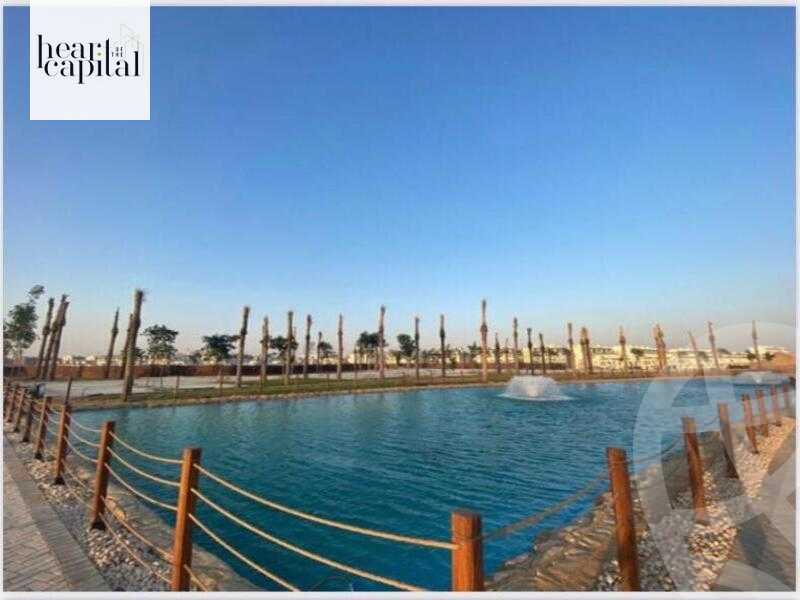 https://aqarmap.com.eg/en/listing/5379882-for-sale-cairo-new-cairo-compounds-hyde-park