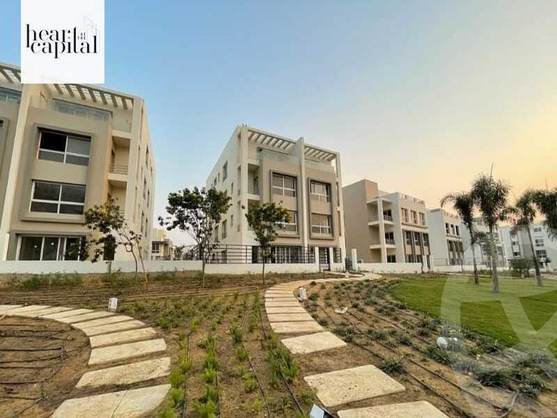 https://aqarmap.com.eg/en/listing/5379997-for-sale-cairo-new-cairo-compounds-hyde-park-greens-hyde-park-compound