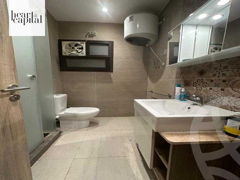 https://aqarmap.com.eg/ar/listing/5389777-for-sale-cairo-new-cairo-compounds-fifth-square