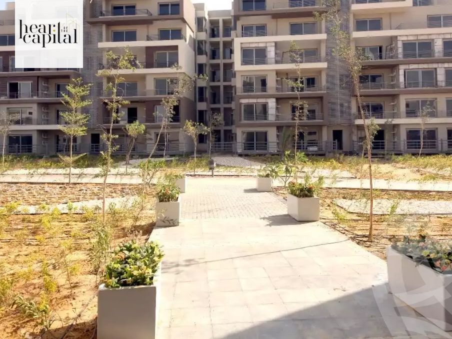 https://aqarmap.com.eg/en/listing/5405953-for-sale-cairo-new-cairo-compounds-blm-hylz-nyw-kyrw