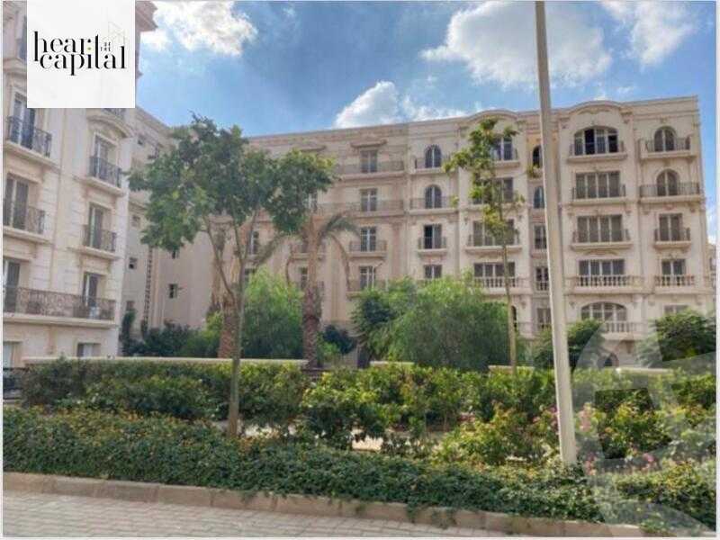 https://aqarmap.com.eg/en/listing/5410487-for-sale-cairo-new-cairo-compounds-hyde-park