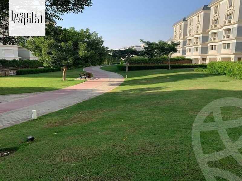 https://aqarmap.com.eg/en/listing/5448099-for-sale-cairo-new-cairo-compounds-mountain-view-hyde-park