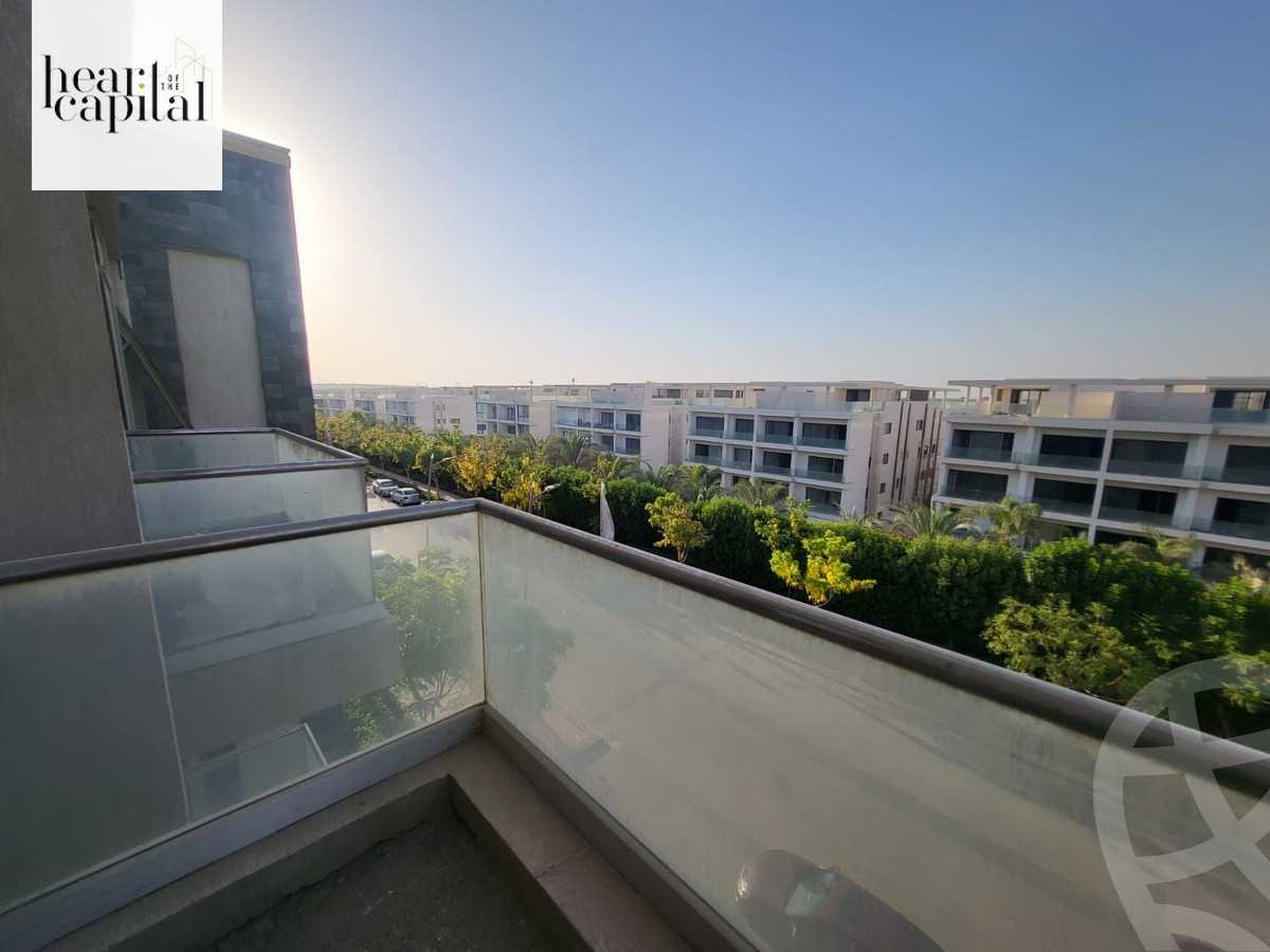https://aqarmap.com.eg/en/listing/5454969-for-sale-cairo-new-cairo-compounds-galleria-moon-valley
