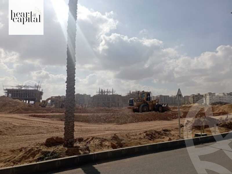 https://aqarmap.com.eg/en/listing/5455079-for-sale-cairo-new-cairo-compounds-sarai-cavana-springs-carai
