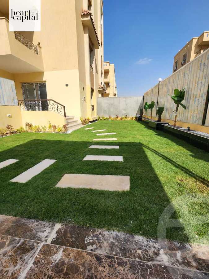 https://aqarmap.com.eg/ar/listing/5460625-for-sale-cairo-el-sheikh-zayed-city-compounds-el-khamayel