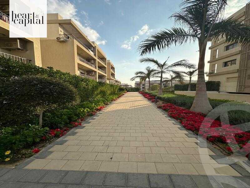 https://aqarmap.com.eg/ar/listing/5466354-for-sale-cairo-new-cairo-compounds-fifth-square