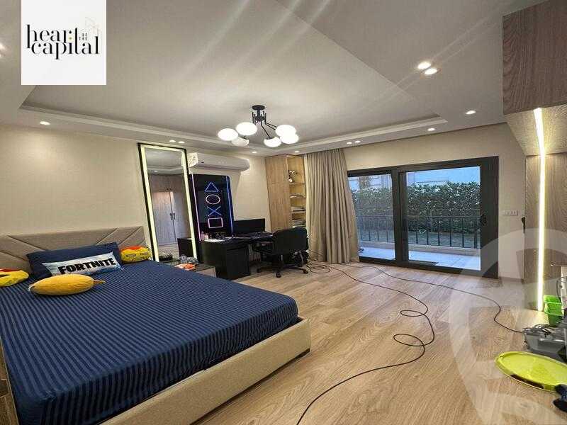 https://aqarmap.com.eg/ar/listing/5466412-for-sale-cairo-new-cairo-compounds-fifth-square