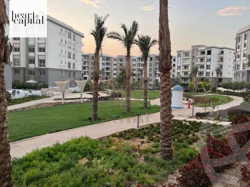 https://aqarmap.com.eg/en/listing/5490997-for-sale-cairo-new-cairo-compounds-hyde-park-greens-hyde-park-compound