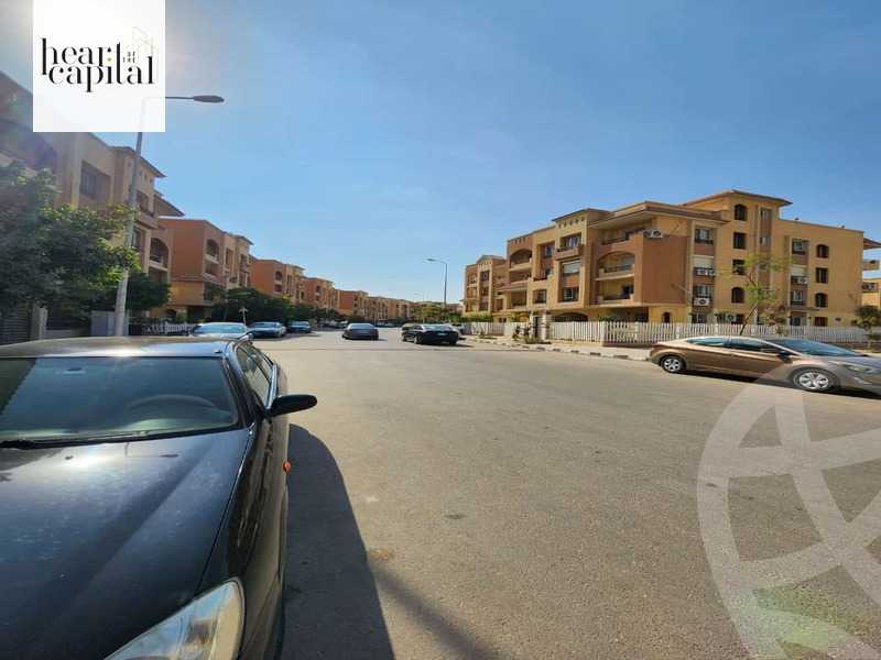 https://aqarmap.com.eg/en/listing/5509213-for-sale-cairo-el-sheikh-zayed-city-compounds-el-khamayel