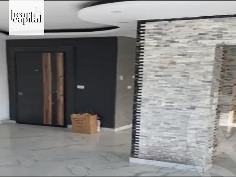 https://aqarmap.com.eg/en/listing/5509658-for-sale-cairo-el-sheikh-zayed-city-compounds-el-khamayel