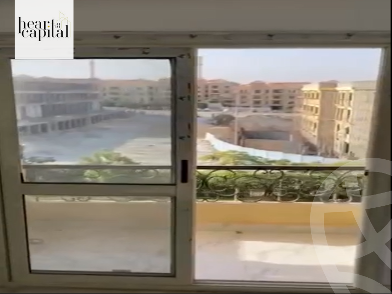 https://aqarmap.com.eg/en/listing/5509658-for-sale-cairo-el-sheikh-zayed-city-compounds-el-khamayel
