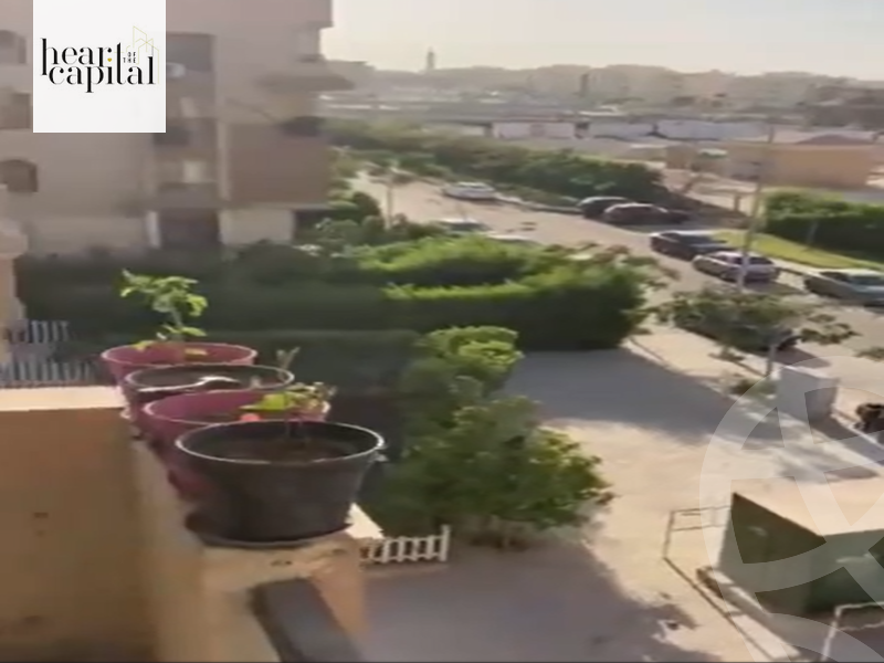 https://aqarmap.com.eg/en/listing/5509656-for-sale-cairo-el-sheikh-zayed-city-compounds-el-khamayel