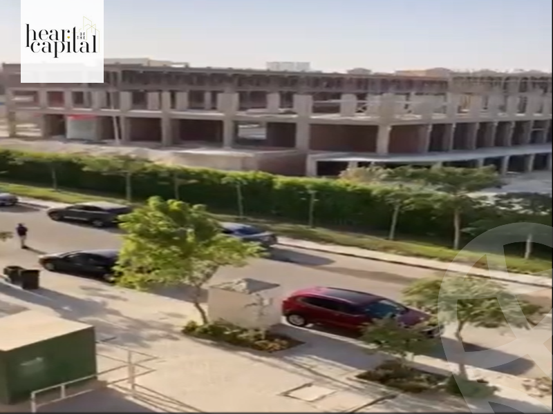https://aqarmap.com.eg/en/listing/5509658-for-sale-cairo-el-sheikh-zayed-city-compounds-el-khamayel