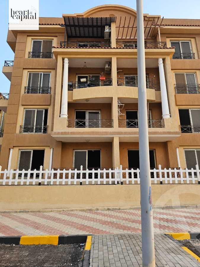 https://aqarmap.com.eg/en/listing/5513236-for-sale-cairo-el-sheikh-zayed-city-compounds-el-khamayel