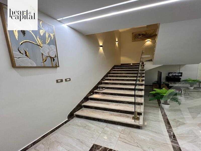 https://aqarmap.com.eg/en/listing/5515557-for-sale-cairo-el-sheikh-zayed-city-compounds-el-khamayel
