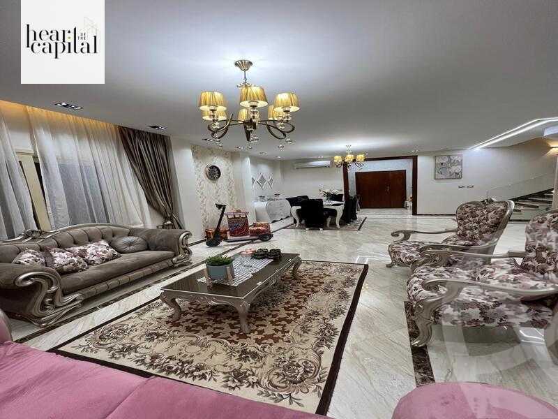 https://aqarmap.com.eg/en/listing/5515557-for-sale-cairo-el-sheikh-zayed-city-compounds-el-khamayel
