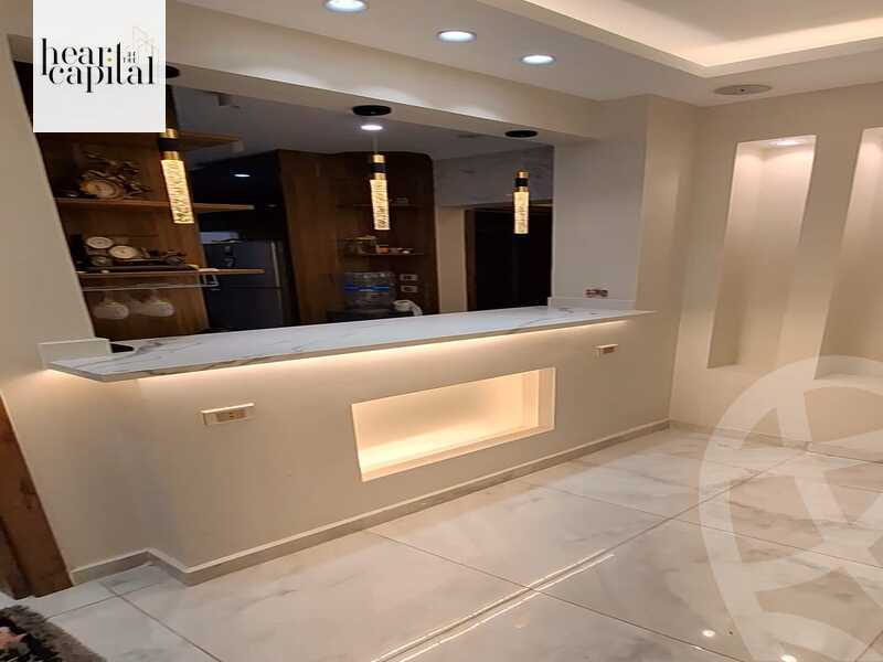 https://aqarmap.com.eg/ar/listing/5536555-for-sale-cairo-new-cairo-compounds-moon-valley-2