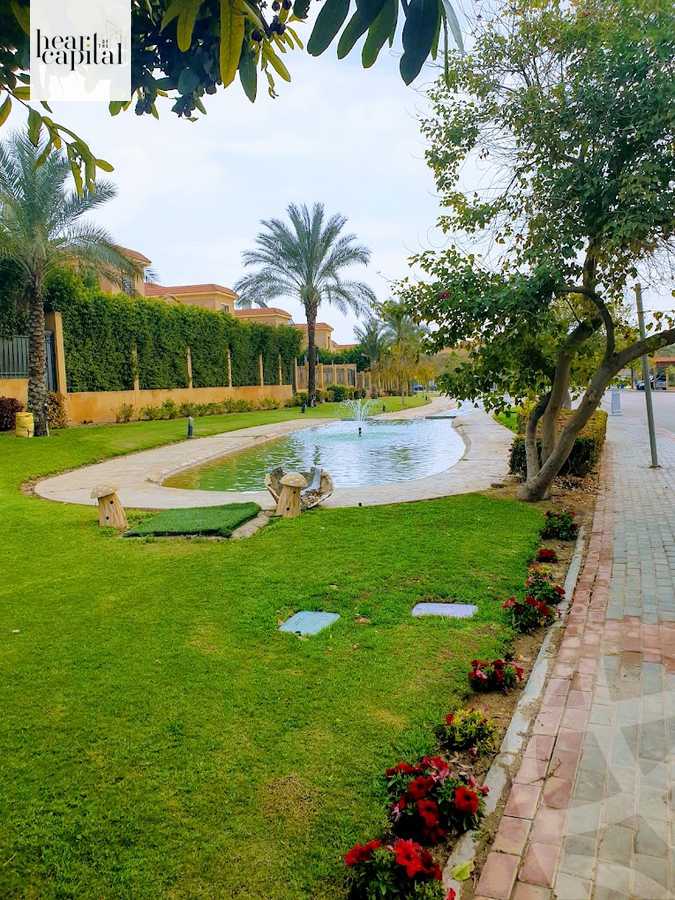 https://aqarmap.com.eg/en/listing/5562799-for-sale-cairo-new-cairo-compounds-les-rois