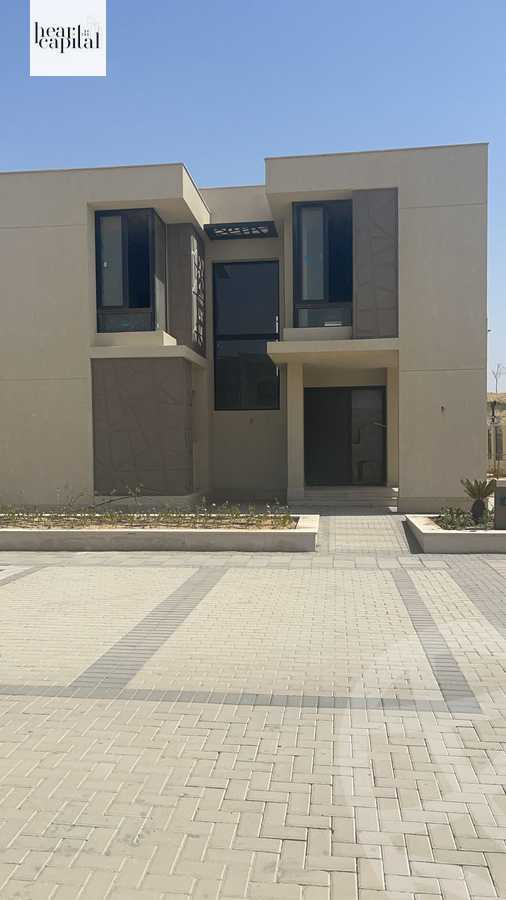 https://aqarmap.com.eg/ar/listing/5563067-for-sale-cairo-6th-of-october-hadaeq-october-kmbwnd-fy-hdyq-ktwbr-badya-compound-palm-hills