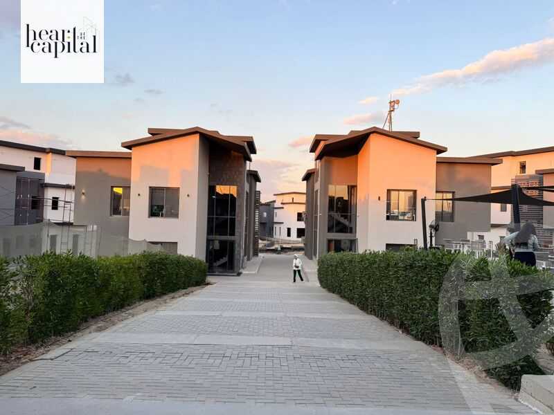 https://aqarmap.com.eg/en/listing/5575940-for-sale-cairo-new-cairo-compounds-kmbwnd-kryk-twn-il-cazar