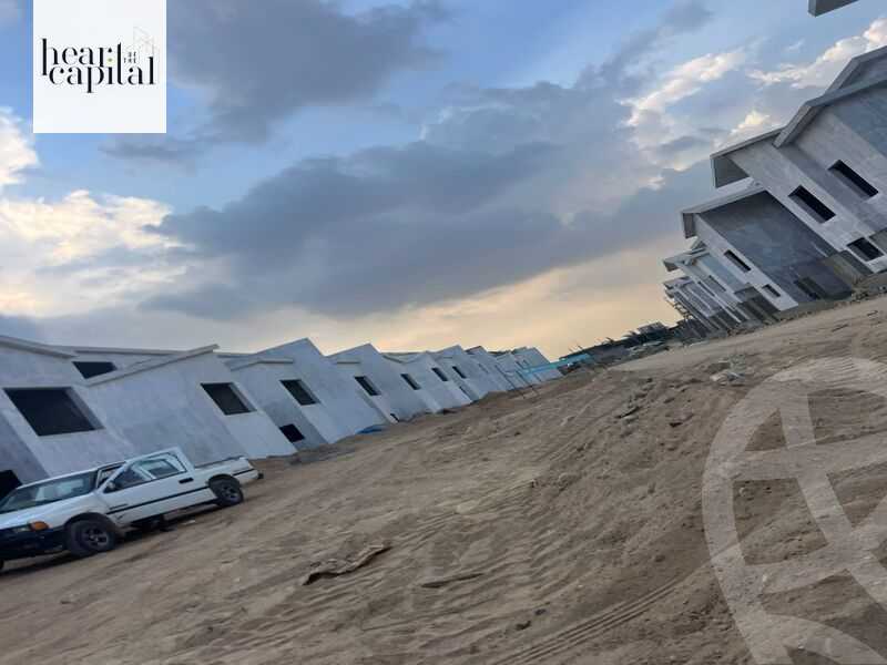 https://aqarmap.com.eg/en/listing/5576109-for-sale-cairo-new-cairo-compounds-kmbwnd-kryk-twn-il-cazar