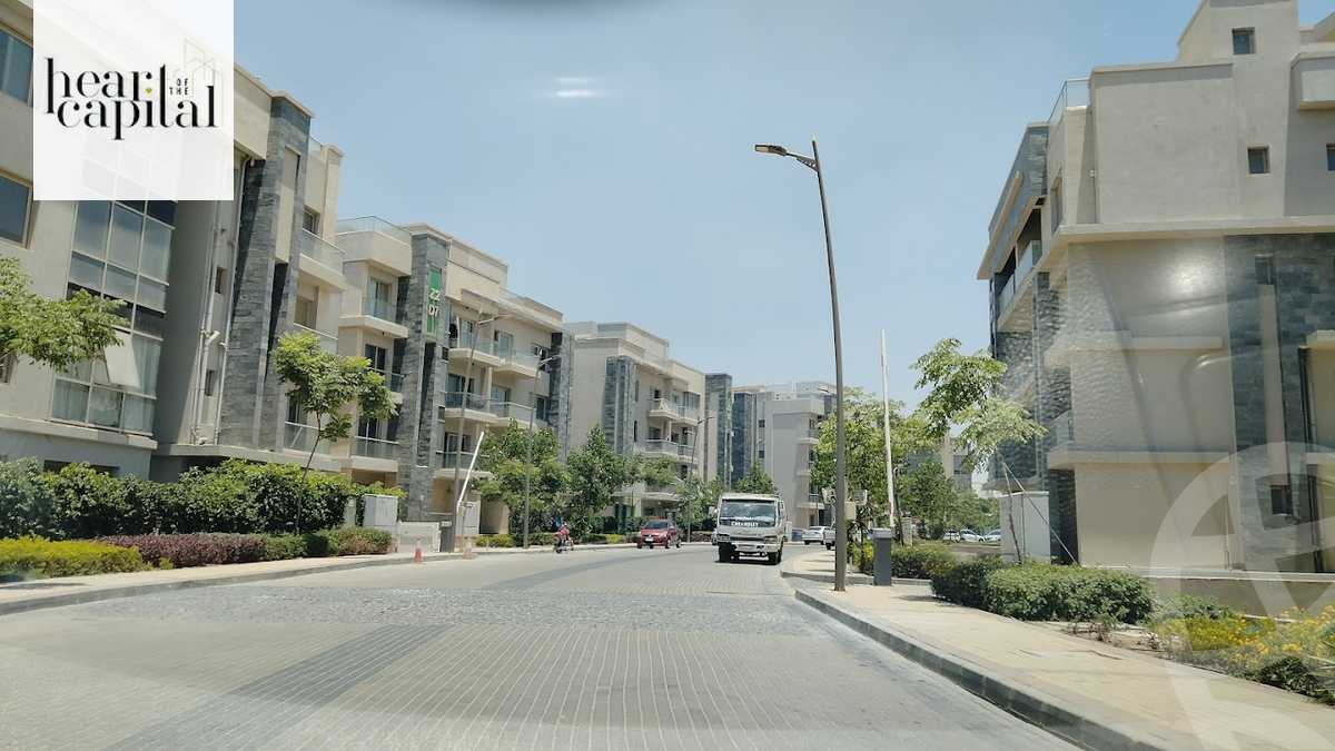 https://aqarmap.com.eg/en/listing/5604204-for-sale-cairo-new-cairo-compounds-galleria-moon-valley