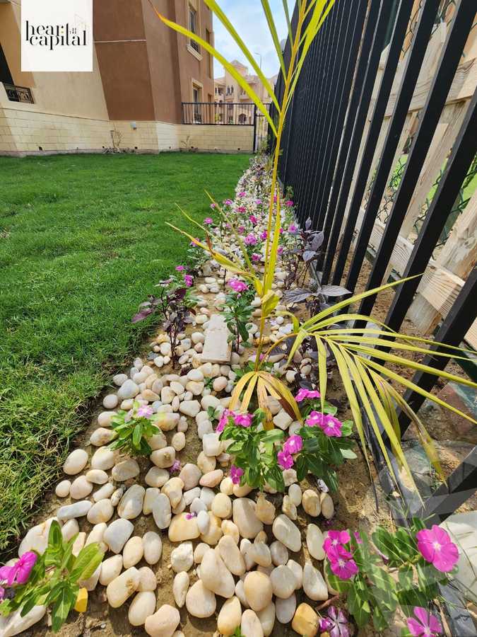 https://aqarmap.com.eg/en/listing/5616603-for-sale-cairo-el-sheikh-zayed-city-compounds-el-khamayel