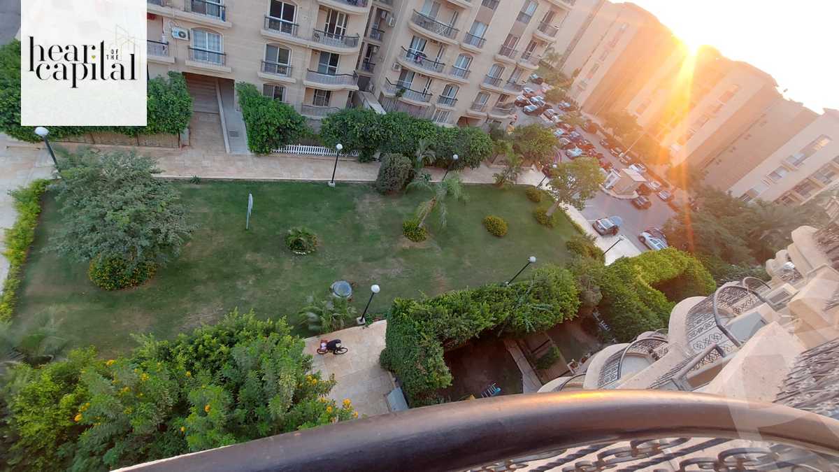 https://aqarmap.com.eg/en/listing/5628392-for-sale-cairo-new-cairo-lrhb-city-phase-8