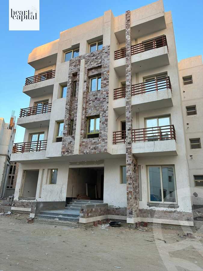 https://aqarmap.com.eg/en/listing/5628464-for-sale-cairo-new-cairo-compounds-flowers-park
