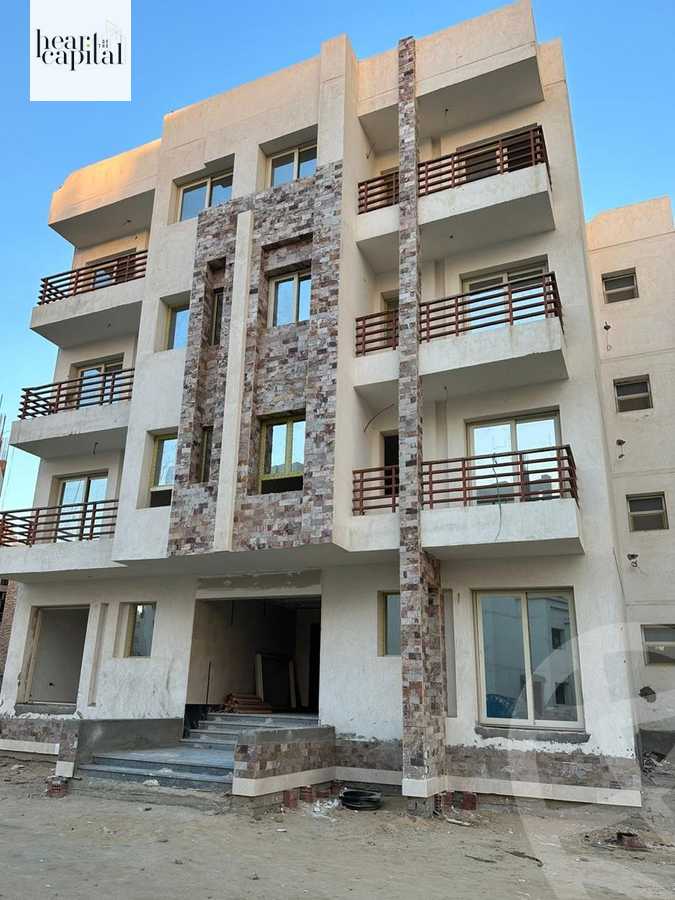 https://aqarmap.com.eg/en/listing/5628464-for-sale-cairo-new-cairo-compounds-flowers-park