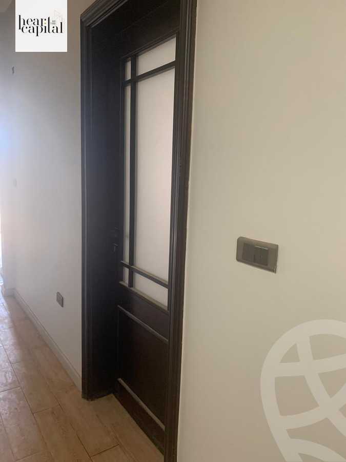 https://aqarmap.com.eg/en/listing/5728137-for-sale-cairo-new-cairo-compounds-mountain-view-hyde-park