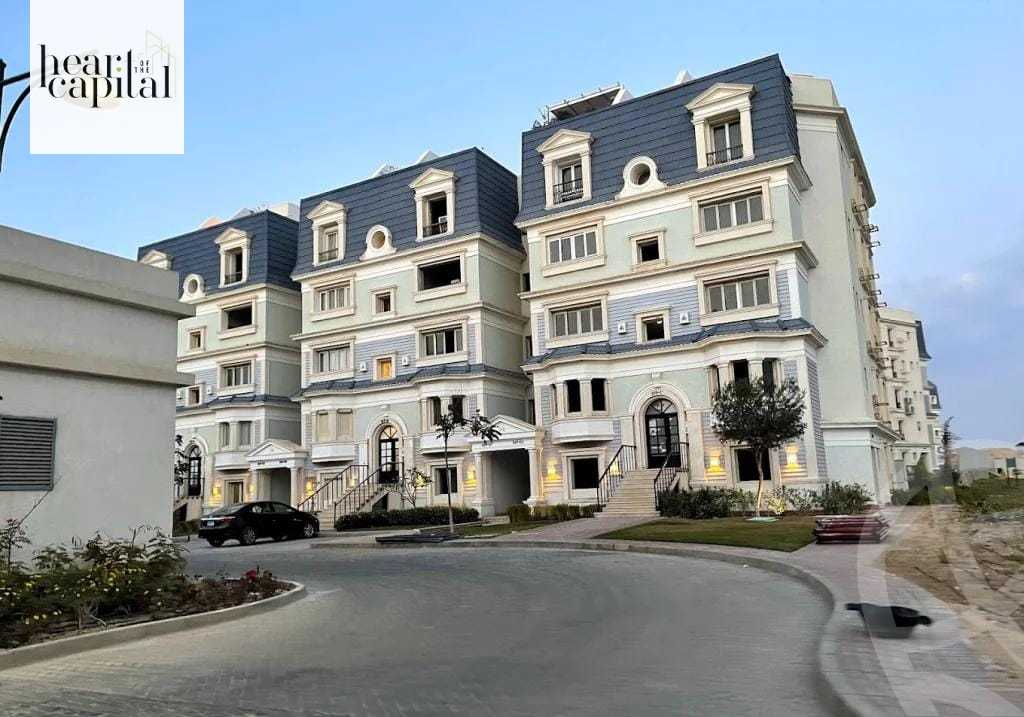 https://aqarmap.com.eg/ar/listing/5728155-for-sale-cairo-new-cairo-compounds-mountain-view-hyde-park