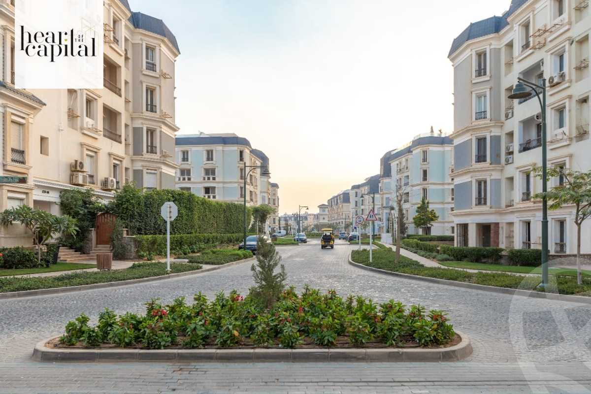 https://aqarmap.com.eg/ar/listing/5728155-for-sale-cairo-new-cairo-compounds-mountain-view-hyde-park