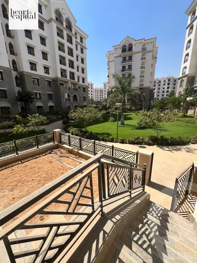 https://aqarmap.com.eg/en/listing/5731292-for-sale-cairo-new-administrative-capital-r7-celia-mntq-l-mrt-1