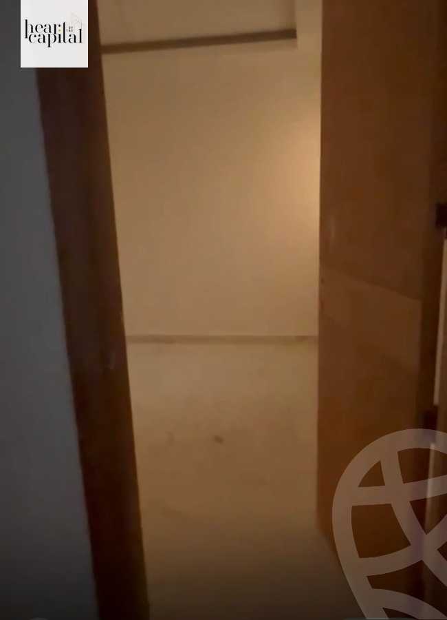 https://aqarmap.com.eg/en/listing/5789520-for-sale-cairo-new-cairo-compounds-flowers-park