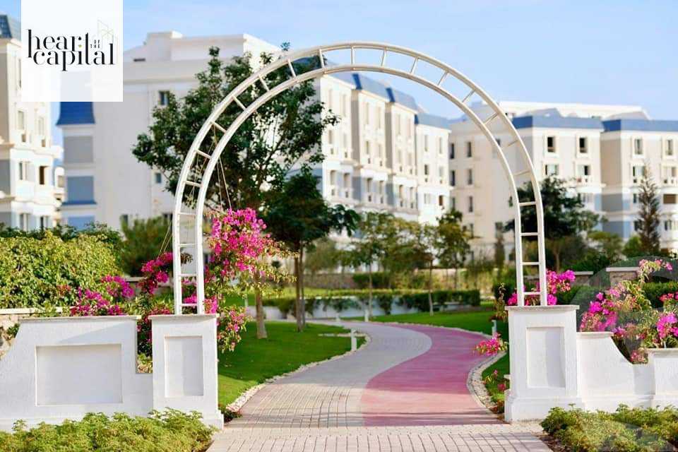 https://aqarmap.com.eg/en/listing/5814744-for-sale-cairo-new-cairo-compounds-mountain-view-hyde-park