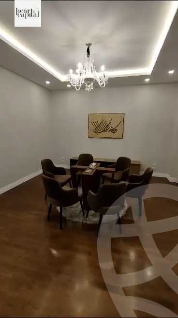https://aqarmap.com.eg/ar/listing/5835538-for-sale-cairo-new-cairo-first-settlement-mhwr-mstfy-kml