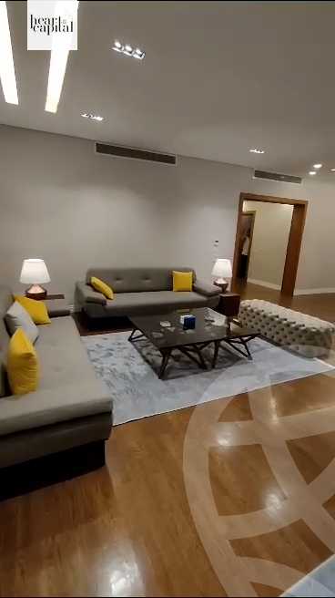 https://aqarmap.com.eg/ar/listing/5835538-for-sale-cairo-new-cairo-first-settlement-mhwr-mstfy-kml