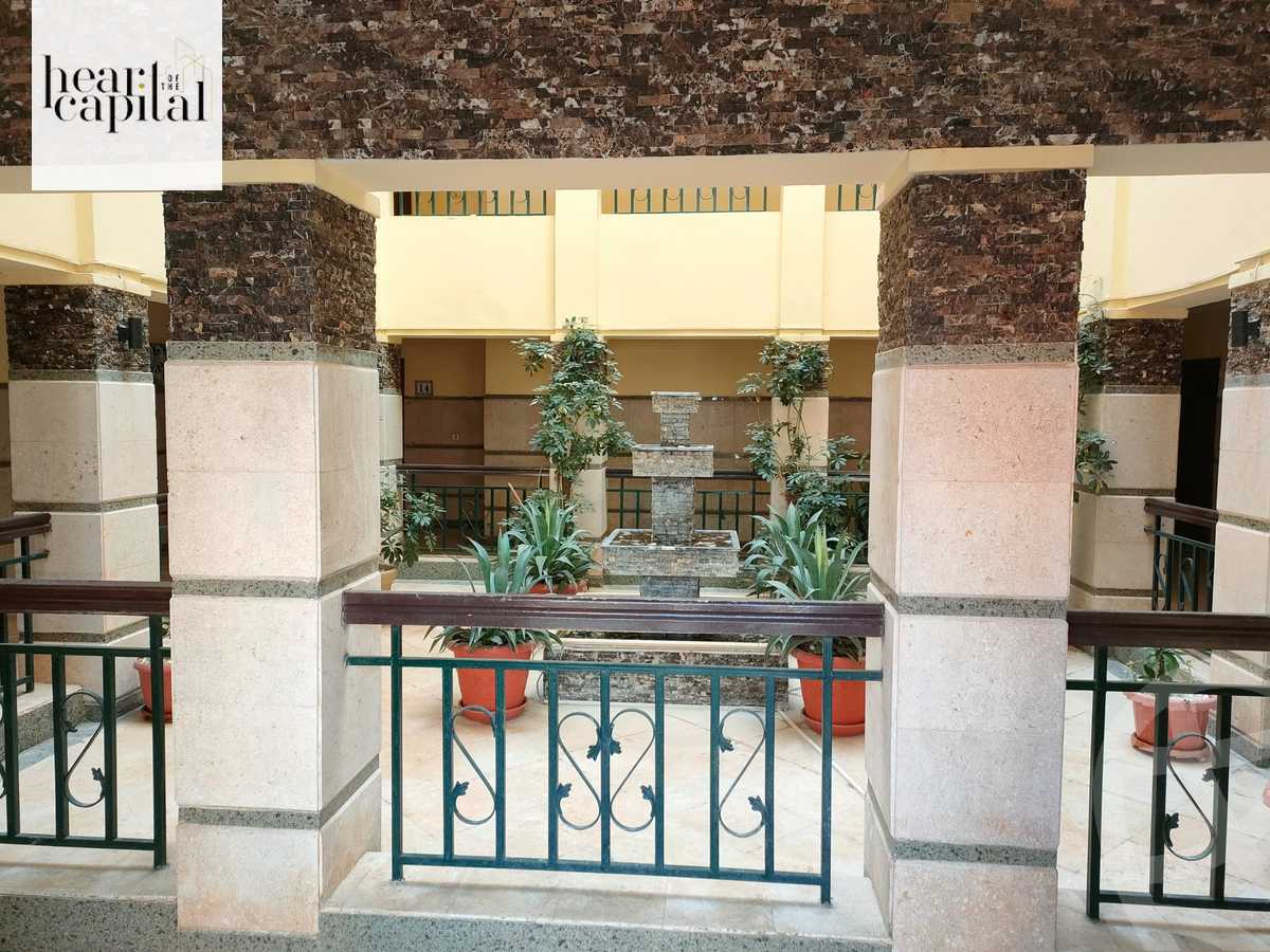 https://aqarmap.com.eg/en/listing/5842228-for-sale-cairo-6th-of-october-compounds-dream-land-flower-resort