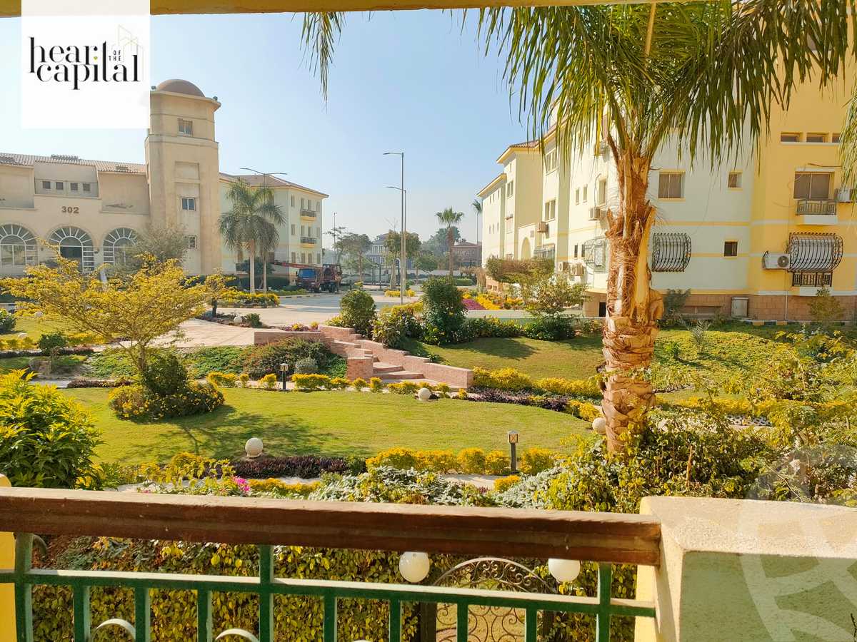https://aqarmap.com.eg/en/listing/5842228-for-sale-cairo-6th-of-october-compounds-dream-land-flower-resort