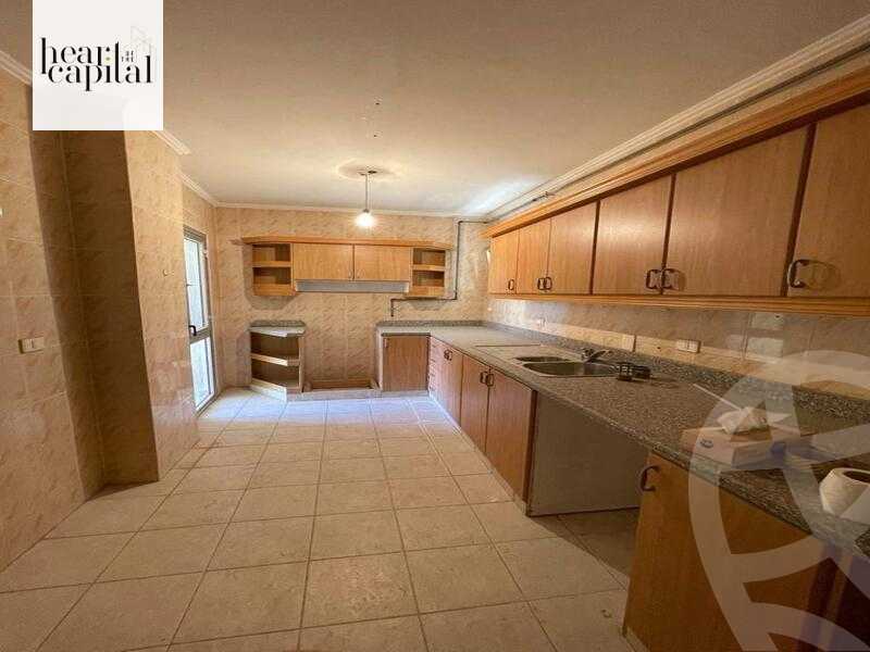 https://aqarmap.com.eg/en/listing/5853559-for-sale-cairo-new-cairo-lrhb-city-phase-1-youssef-el-sebaey-st