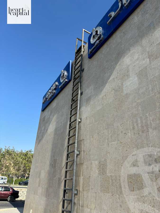 https://aqarmap.com.eg/en/listing/5857668-for-sale-cairo-el-sheikh-zayed-city-compounds-beverly-hills